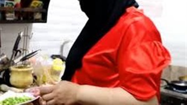 بسبب الأرباح.. تفاصيل ضبط المتهمين بالاعتداء على صاحبة قناة طبخ عبر اليوتيوب