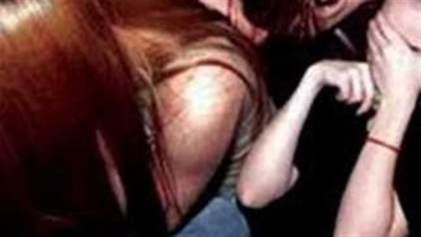 فضيحة سيدة سوهاج.. سر إعلان الزواج من أجنبيات وممارسة الرذيلة على الفيسبوك