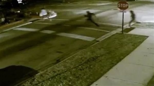 انقذوا سيد.. هجوم عنيف على طالب مسلم في عاصمة القتـ ل