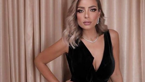 مبطن بتول شفاف.. إطلالة ريم البارودي باحتفالية مسلسلها الجديد أشعلت الفيسبوك | شاهد 