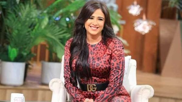 داخل الچيم.. إطلالة جديدة للفنانة ياسمين عبدالعزيز | شاهد