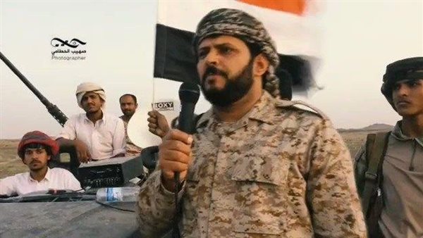 الجناة قيدوه بالحبال ومزقوا جثمانه.. ليلة مقتل الجنرال اليمني بفيصل