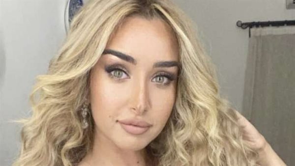 بنطلون غريب.. هنا الزاهد تثير الجدل بملابسها في أحدث ظهور | شاهد