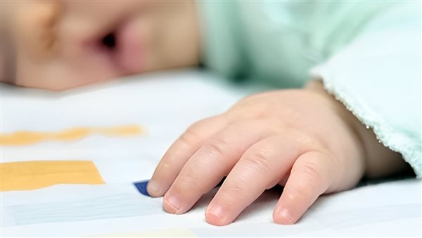 صحيت لقيته مات.. سيدة تنهي حياة رضيعها في نوبة صرع بالعمرانية 