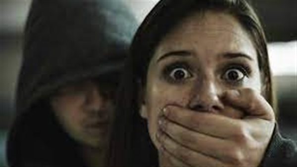 عاكسها ونطت ومن العربية.. تفاصيل القبض على سائق شركة توصيل شهيرة متهم بمحاولة خطف فتاة الشروق