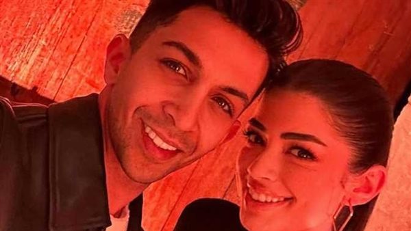 أنا بتغيّر ولا إيه؟.. هشام جمال يوجه رسالة لخطيبته ليلى أحمد زاهر فما القصة ؟ | شاهد