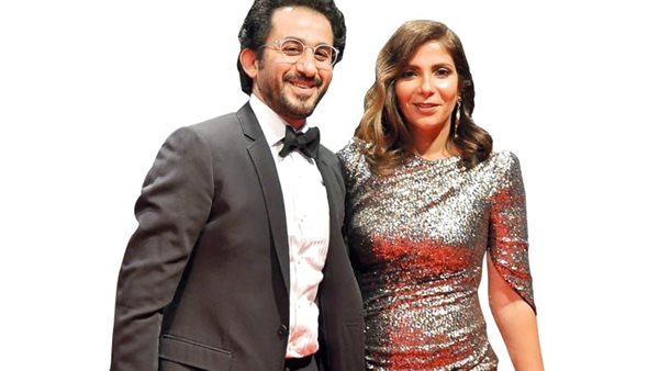 كأنهم إخوات.. آخر ظهور لابنة منى زكي وأحمد حلمي | شاهد