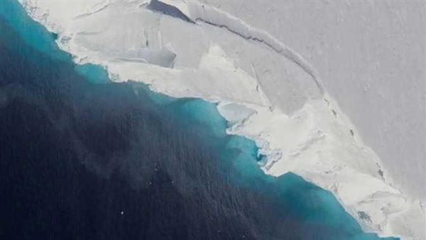 ماذا يحدث في «ثويتس الجليدي»؟.. نهر يوم القيامة يُهدد بإغراق العالم