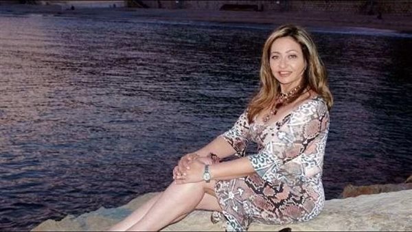 بالجلد الأسود.. إطلالة جديدة للفنانة ليلى علوي وكأنها في العشرين | شاهد