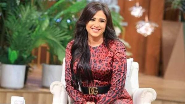 تريند مصر والعالم كله.. ياسمين عبد العزيز تثير الجدل بهذه الصورة | شاهد