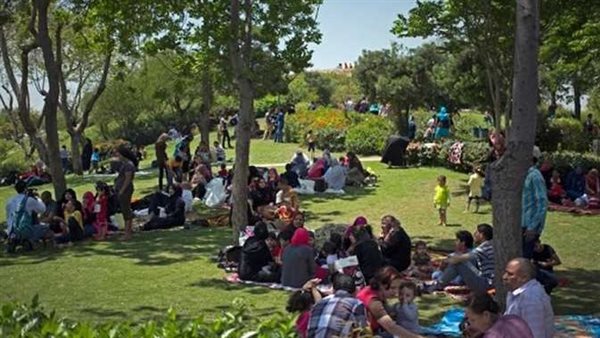 هل ستكون في رمضان؟.. موعد إجازة شم النسيم 2024 في مصر 