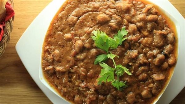 لن تتوقع،، ماذا يحدث لجسمك عند تناول الفول يوميا بالسحور؟