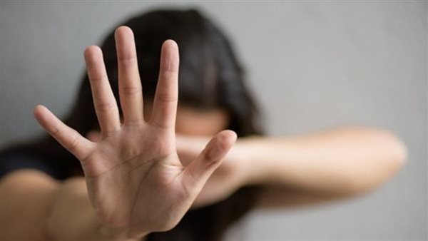 لامس أجزاء حساسة في رمضان.. القصة الكاملة للتحـ ـرش بمعيدة وطالبة الجيزة