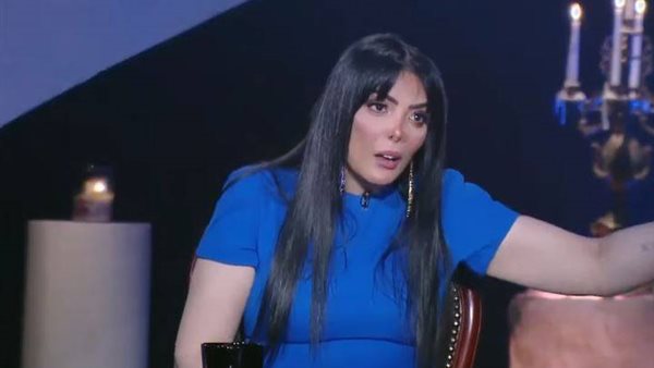 عفاريت وسر علقة هيثم أحمد زكي.. تصريحات نارية للفنانة حورية فرغلي