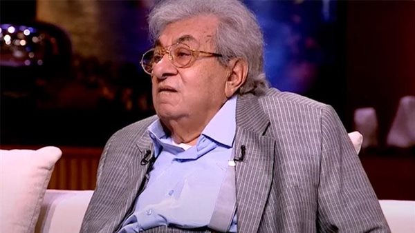 اعترافات فاروق فلوكس: دوري في الراقصة والسياسي عملي مشاكل ومحمد رمضان عاب فيا وهو عيل صغير | فيديو