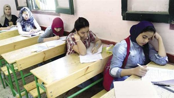 للمدارس والجامعات.. موعد امتحانات الترم الثاني 2024 وإجازة آخر العام