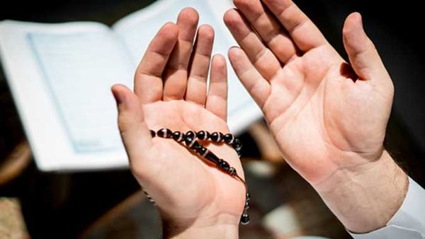 أفضل دعاء مستجاب ردده كل ليلة.. أدعية العشر الأواخر من رمضان