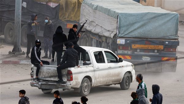 كيف تسرق حماس المساعدات التي تدخل قطاع غزة؟