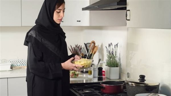 الإفتاء تجيب.. هل للمرأة ثواب في رعايتها لبيتها وأسرتها فى رمضان؟