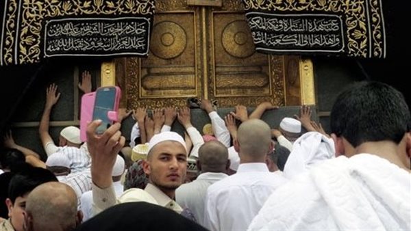 على جمعة: السيلفي واللايف في الحج والعمرة قلة أدب مع الله 