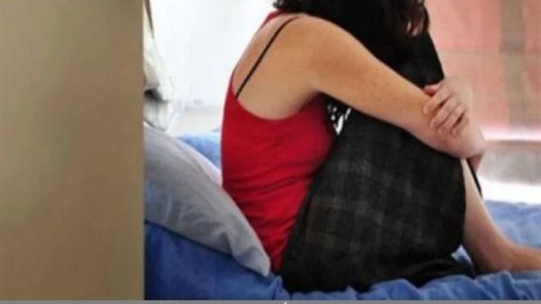 خانته مع ابن أخوه.. حكاية مقتل جمال على يد زوجته أثناء سجوده في الصلاة