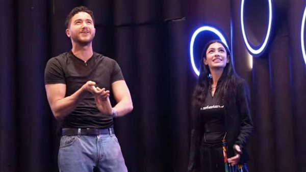 صورة العيد وقلب.. أحمد مالك وهدى المفتي يثيران الجدل مجددا فما القصة؟ | شاهد 