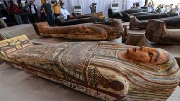 نقل توابيت في مترو شبرا.. حقيقة المقطع المتداول الذي أثار الغضب على السوشيال ميديا | فيديو