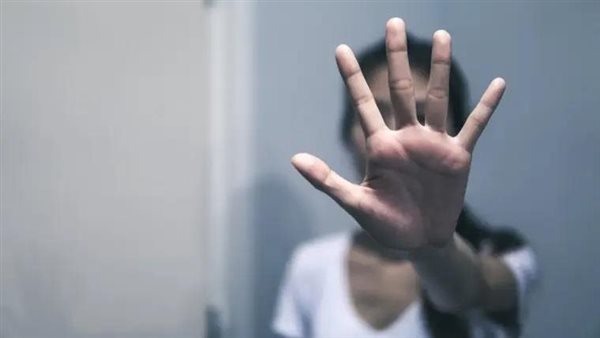 استغلت الأطفال في الدعارة.. قرار جديد ضد سيدة الهرم المتهمة بالإتجار بالبشر