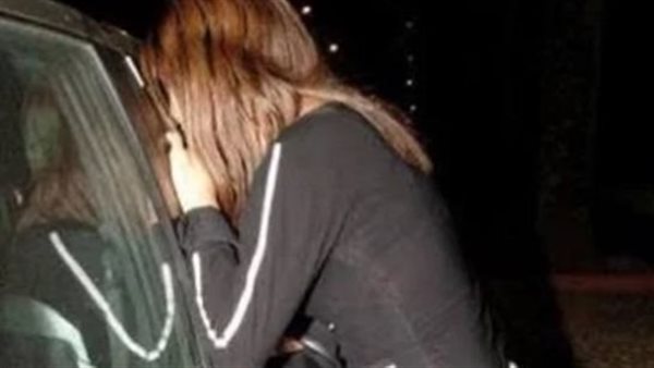 فيديو على السوشيال ميديا.. تفاصيل مثيرة عن واقعة فتاة باب الشعرية