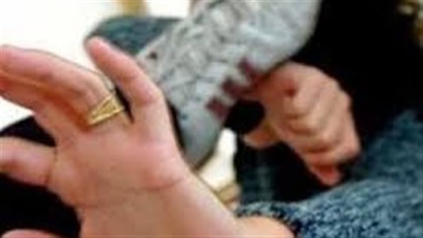 ضربوني في الفصل..تفاصيل اتهام معلمة لطالبي ثانوي بالتعدي عليها بالشيخ زايد 