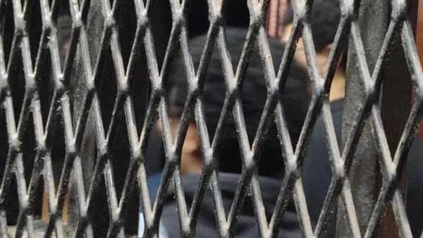 هتك عرض وفيديو جنسي.. تفاصيل إحالة 5 متهمين بالاعتداء على مواطن بأبوالنمرس للمحاكمة