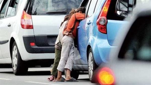 مأساة منة.. احترفت التسول وهربت من الكتعة وعادت لأسرتها بعد 7 سنوات 