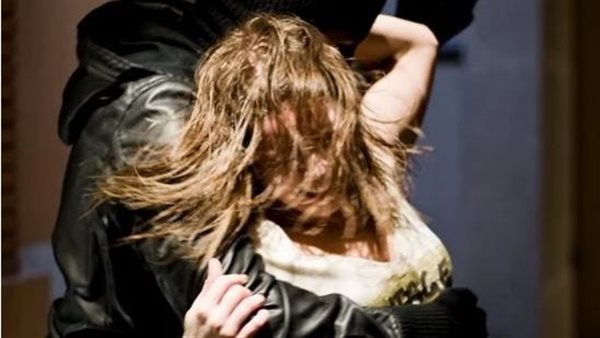 فتاة وليلة حمراء.. تفاصيل مثيرة في واقعة دليفرى المطرية