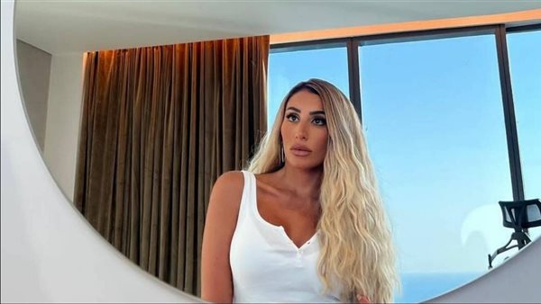 حبيبها وصديقتها.. دينا الشربيني تكشف تفاصيل مثيرة عن تعرضها للخيانة | فيديو