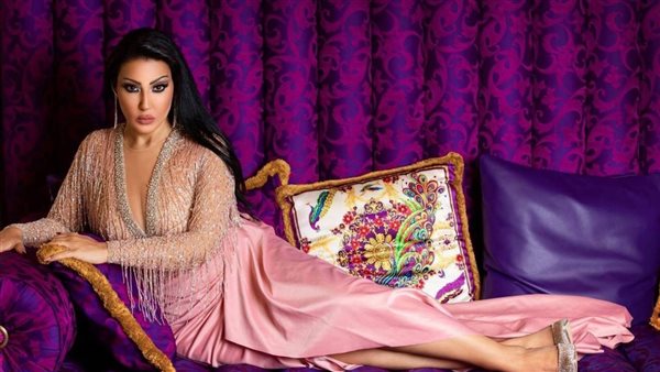 نصف مليون جنيه.. تفاصيل بلاغ سمية الخشاب ضد منتج سينمائي في محضر رسمي