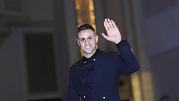 بعد إخلاء سبيله.. من هو مصمم الأزياء إسلام سعد الذي أثار الجدل؟