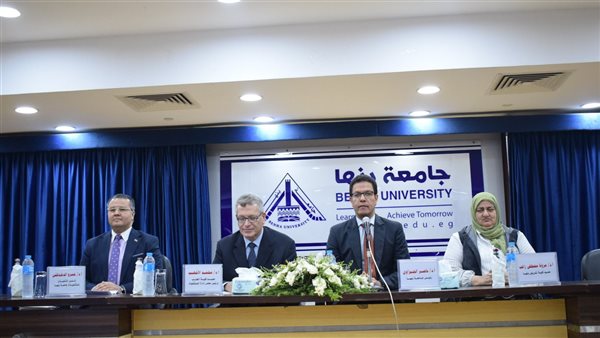 جامعة بنها تحتفل باليوم العالمى للتمريض وتكرم أسر الشهداء والمتميزين من الأطقم الطبية