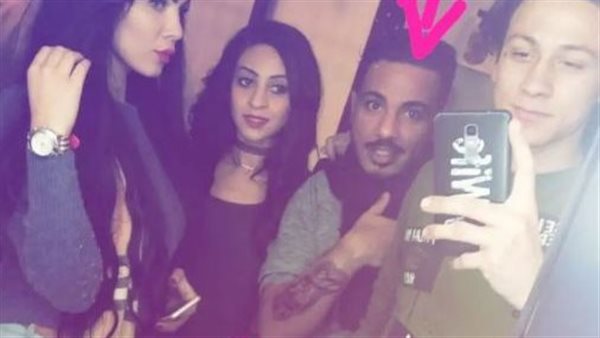 صورها أثناء العلاقة وأقنع ابنه أنها ماتت.. تفاصيل مثيرة جديدة عن سفـ ـ اح التجمع وطليقته