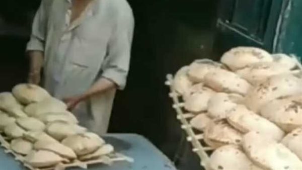 بعد تحريك سعر العيش.. ما مصير نقاط استبدال الخبز؟ | فيديو