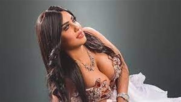 بطلة الأفلام الخليعة.. تفاصيل مثيرة جديدة في القبض على الراقصة دوسة 