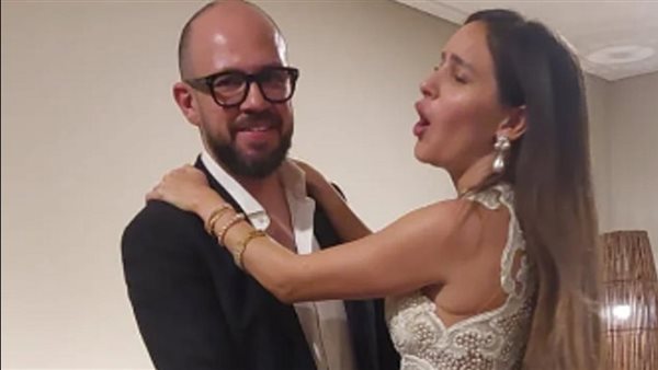 حلا شيحة بفستان مثير.. صور جريئة من زفاف جميلة عوض | شاهد