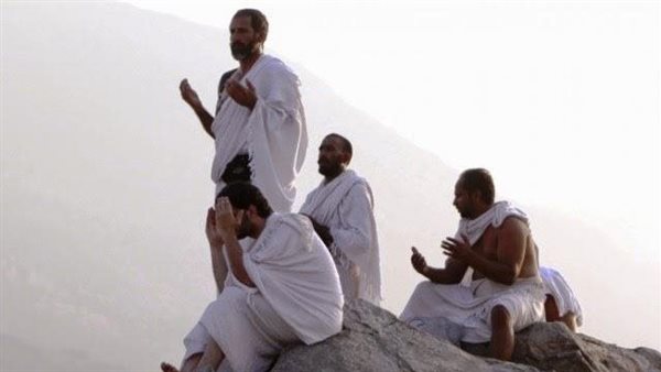  أمين الفتوى يجيب.. ما أفضل ذكر ليلة يوم عرفة؟ | فيديو