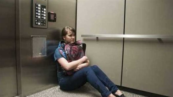 مع زيادة تخفيف الأحمال.. 7 إرشادات حال انقطاع الكهرباء وأنت داخل الأسانسير 