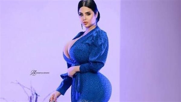 فيديوهات وإيحاءات خادشة للحياء.. القصة الكاملة لواقعة البلوجر روكي أحمد