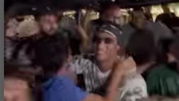 حاصروه.. ماذا حدث مع محمد رمضان في مراسي؟ | فيديو