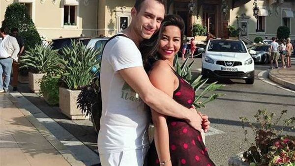 ضرب وتكسير واتهامات.. القصة الكاملة لأزمة حسام حبيب وشيرين عبدالوهاب أمام النيابة