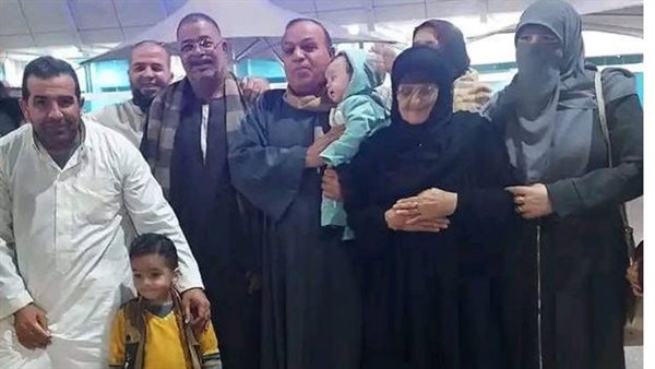 فرح تحول لـ مأتم.. تفاصيل مأساوية في مصرع أم وأبنائها بحادث مروع بالشرقية 