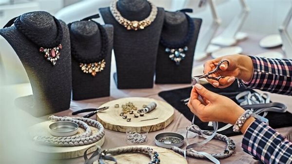 سعر الذهب اليوم الأحد 14-7-2024 تحرك مفاجيء