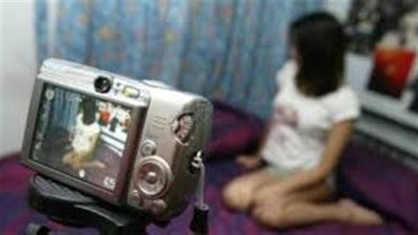 أقسم بربي لأندمك.. تفاصيل مثيرة في ابتزاز شاب لفتاة الجيزة بفيديوهات وصور عــ.ارية