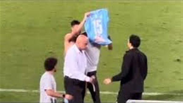 والدتي أشرف من أي كان..تعليق ناري من محمد الشيبي بعد مباراة الأهلي وبيراميدز